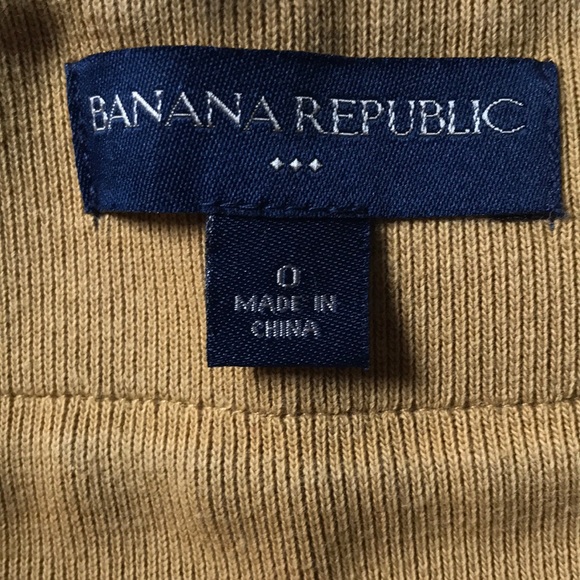 Banana Republic Mustard Color Pencil Skirt || 0 - Picture 2 of 4